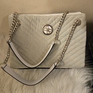 Guess Chain Bag Shoulder Elegant Silver Quilted Handbag Logo